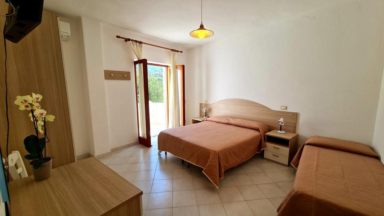 Bed and Breakfast Cocos Park Ischia Forio di Ischia Camera foto