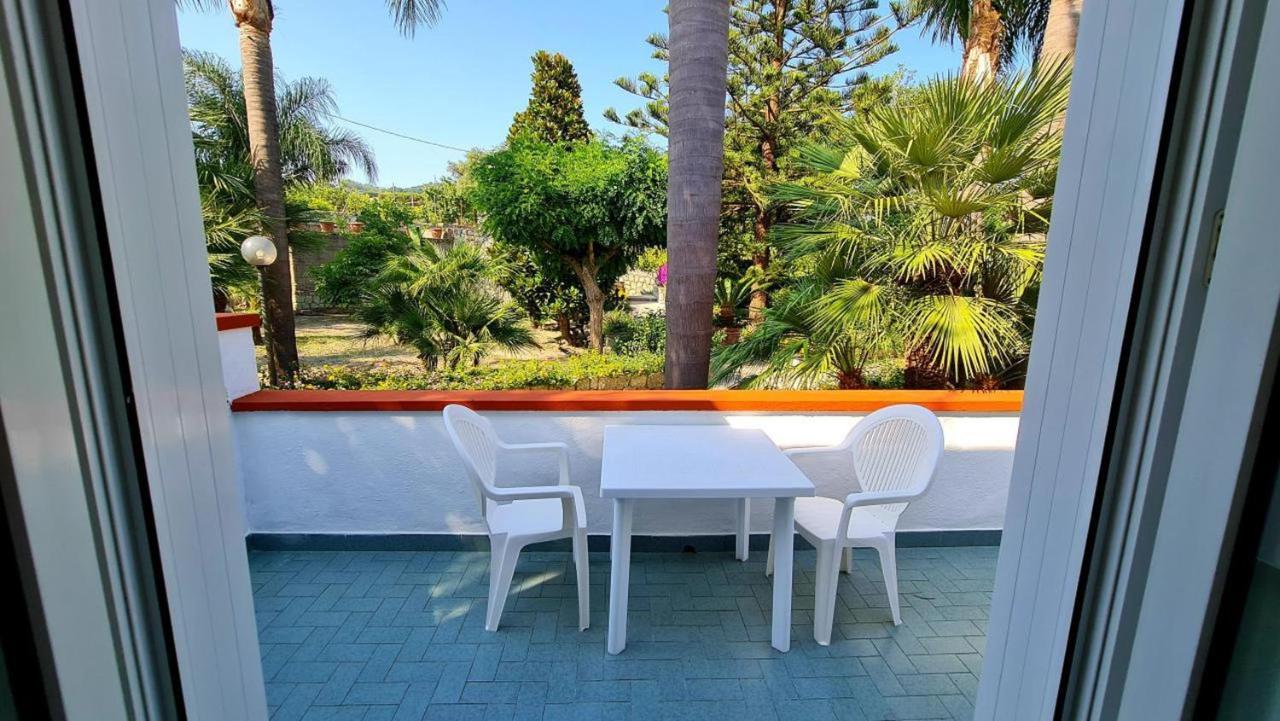 Bed and Breakfast Cocos Park Ischia Forio di Ischia Esterno foto