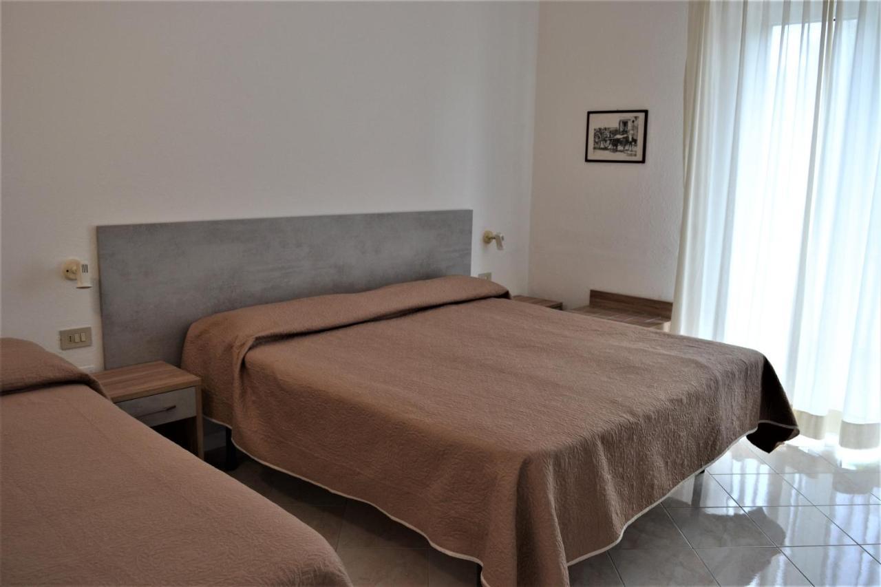 Bed and Breakfast Cocos Park Ischia Forio di Ischia Esterno foto
